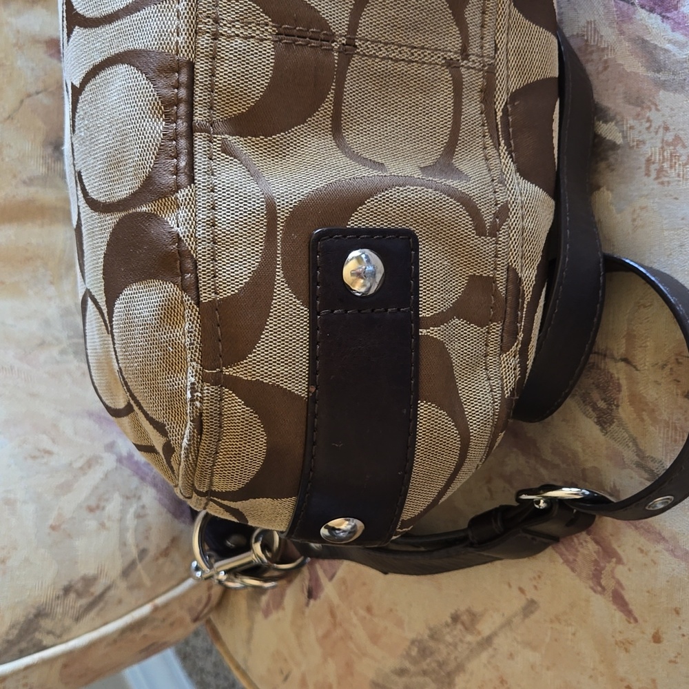 Coach Zoe Bag - Picture 7 of 14
